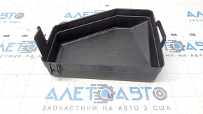 Крышка блока предохранителей подкапотная Subaru Outback 17-17
