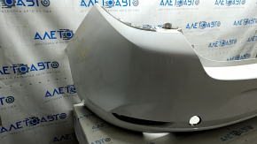 Бампер задний голый Mazda 3 19-26 4d белый, крашен, примятости, надлом креп, облезла краска