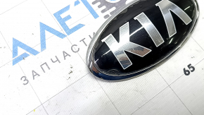 Эмблема значок переднего бампера Kia Niro 17-22 вздулся лак
