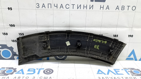 Накладка арки крыла задняя правая Kia Niro 17-19 HEV, PHEV на бампере, структура, царапины