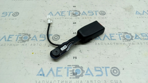Засувка пасажирського ременя безпеки Mazda 3 19-22