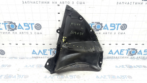 Защита переднего бампера левая Mazda 3 19-26 4d надорвана, потерта, надломы, надрывы