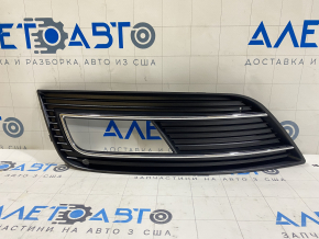 Решітка переднього бампера ліва Audi A4 B8 13-16 рест