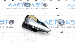 Ручка дверей внутрішня ззаду ліва Toyota Camry v55 15-17 usa бежева