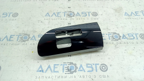 Накладка торпеды левая Toyota Prius 50 16-22 черная, тип 2, царапины