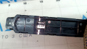 Кнопки передней панели Fiat 500 12-19