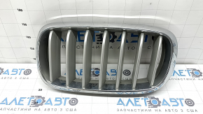 Решітка радіатора grill ніздря ліва BMW X5 F15 14-18 Pure Experience