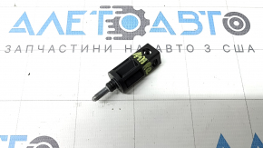 Крепление фонаря внешнего крыло правого Audi A4 B8 13-16 рест седан