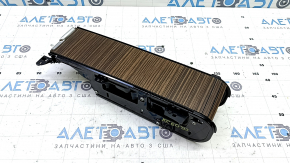 Подстаканники центральной консоли Volvo XC60 18-26 под дерево Linear Lime с хромом