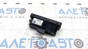 Кнопка открытия двери багажника салонная Volvo XC60 23-26 черная