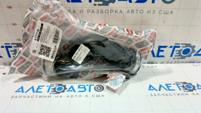 Патрубок правий передній VW Passat b8 16-19 USA 1.8T, 2.0T