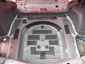 Корито багажника Toyota Venza 21-24 на кузові