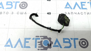Фишка датчика слепых зон BSM левая BMW 3 F30 17-18 4 пина