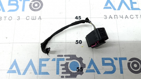 Фишка датчика слепых зон BSM левая BMW 3 F30 17-18 4 пина
