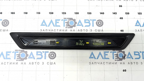 Накладка порога передняя левая наружная BMW 3 F30 12-18 черная с хромом, царапины, вмятины, коррозия, трещина в креплении