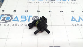 Клапан продування паливної пари Kia Sportage 17-22 2.4 без кронштейна