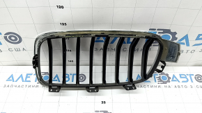 Решетка радиатора grill правая BMW 3 F30 4d 12-18 песок