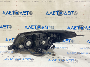 Фара передняя правая Subaru Forester 14-16 SJ дорест галоген