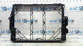 Рамка крепление радиаторов Volvo XC60 22-26 B5, B6 пластик, трещина