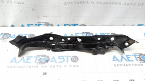 Планка телевизора ресничка правая Toyota Prius V 12-17