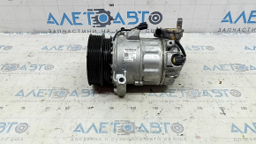Компресор кондиціонера Volvo XC60 22-26 B5, B6