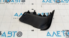 Накладка фонаря внешнего левая Audi A4 B9 17-19