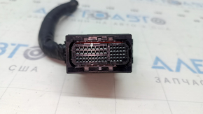 Фишка на блок ECU компьютер двигателя Lexus NX200t 16-17 AWD малая