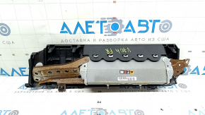 Задняя часть коленной подушки безопасности пассажира Toyota Camry v70 2018-2024, с ржавым пиропатроном.