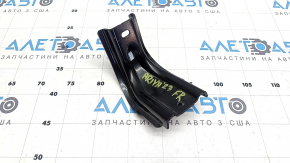 Кронштейн бортового зарядного устройства передний правый Nissan Ariya 23-26