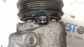 Компрессор кондиционера Ford Escape MK3 13-16 2.0T сломана фишка