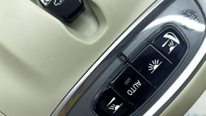 Плафон освещения передний Volvo XC90 16-23 под люк, серый, царапины