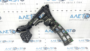 Крепление заднего бампера левое Volvo XC90 16-19 надломано крепление