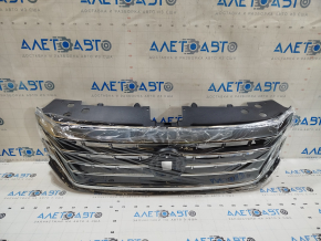 Решітка радіатора grill VW Passat 20-22