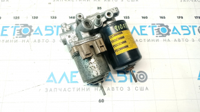 Підсилювач гальмівний brake booster Toyota Prius V 12-17 надламана фішка