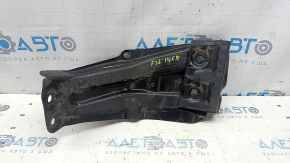 Кронштейн передньої стійки правий BMW 4 F36 14-20