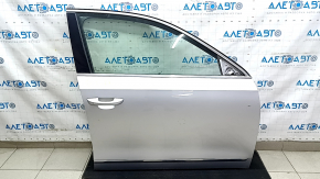 Двері в зборі передні права VW Passat b8 16-19 USA срібло LA7W, тичка