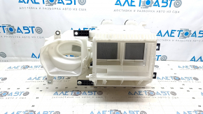 Корпус пічки вентиляція Nissan Ariya 23-26