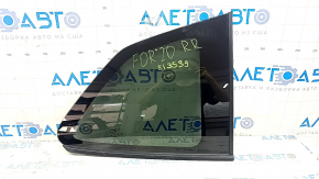 Форточка глухое стекло задняя правая Subaru Forester 19-24 SK царапины на молдинге, надрыв на уплотнителе