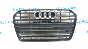 Решетка радиатора в сборе Audi A6 C7 16-18 рест мат+черный глянец, с эмблемой "quattro", под парктроники, незаводские отверствия, песок