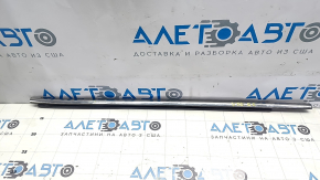 Молдинг двері-скло центральний задній правий Toyota Camry v70 18-24 хром, тичка