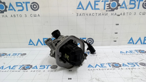 Насос воздушный VW Passat b8 16-17 USA 1.8Т с кронштейном, отломано крепление