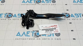 Петля капота права Toyota Camry v70 18-24-