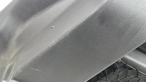 Обшивка арки правая Ford C-max MK2 13-18 черная, с решеткой, царапины, потерта