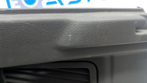 Обшивка арки правая Ford C-max MK2 13-18 черная, с решеткой, царапины, потерта
