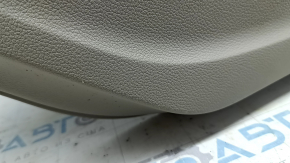 Обшивка двери карточка задняя правая Ford C-max MK2 13-18 бежевая с бежевой вставкой пластик, подлокотник бежевая кожа, под пищалку, с ручкой, царапины, потертости