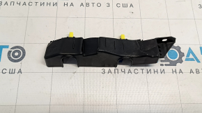 Кріплення переднього бампера на правому крилі Hyundai Elantra 21-26