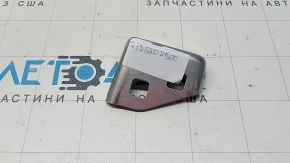 Кронштейн фари правий Mercedes W213 E 17-23