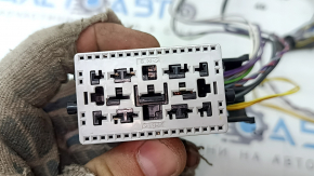 Фишка на водительское сидение Ford Fusion mk5 17-20 под подогрев и вентиляцию, 2 шт