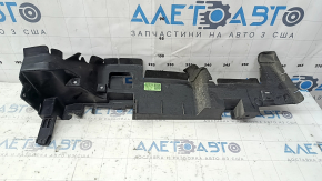 Дефлектор радиатора правый Jeep Compass 23-26 2.0T