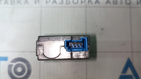 USB Hub BMW X7 G07 19-22 Dual Type-C